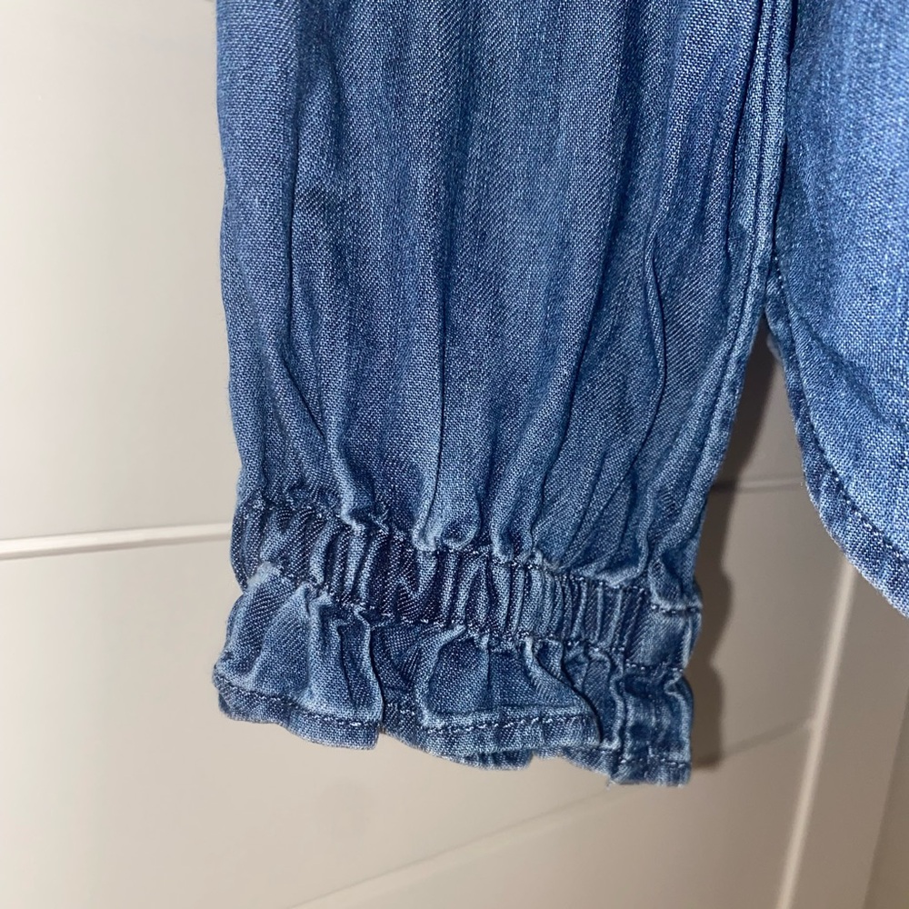 Talbots Stylish Lightweight Denim Top with glass buttons - Picture 6 of 6